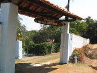 /album/galeria-de-fotos/port%c3%a3o%20de%20entrada-jpg/